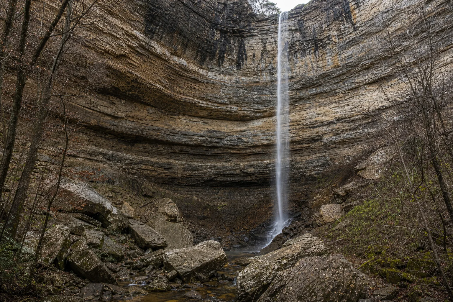 Hemmed-In-Hollow Falls from the amphitheater floor looking up at the lip 209 feet above