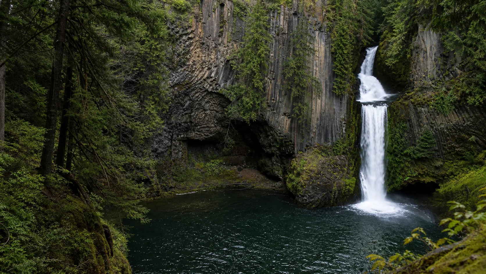 Toketee Falls, Idleyld Park, Oregon